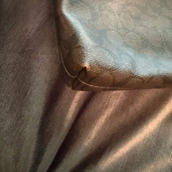 Coach Brown Signature Crossbody Bag with Adjustable Strap - Picture 3 of 6